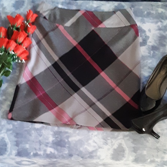 Anne Klein Dresses & Skirts - Anne Klein | Plaid Pencil Skirt